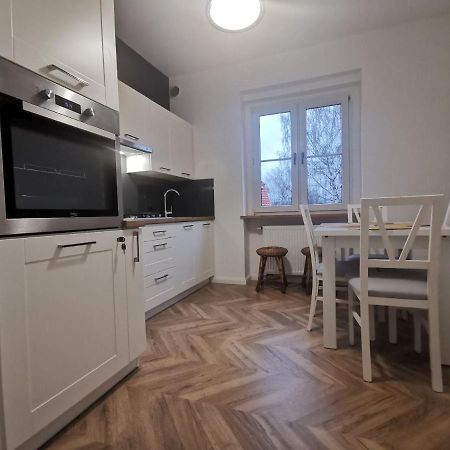 Apartament Black&White Jelenia Góra Exterior foto